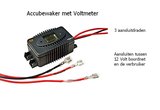 Accubewaker met Voltmeter_